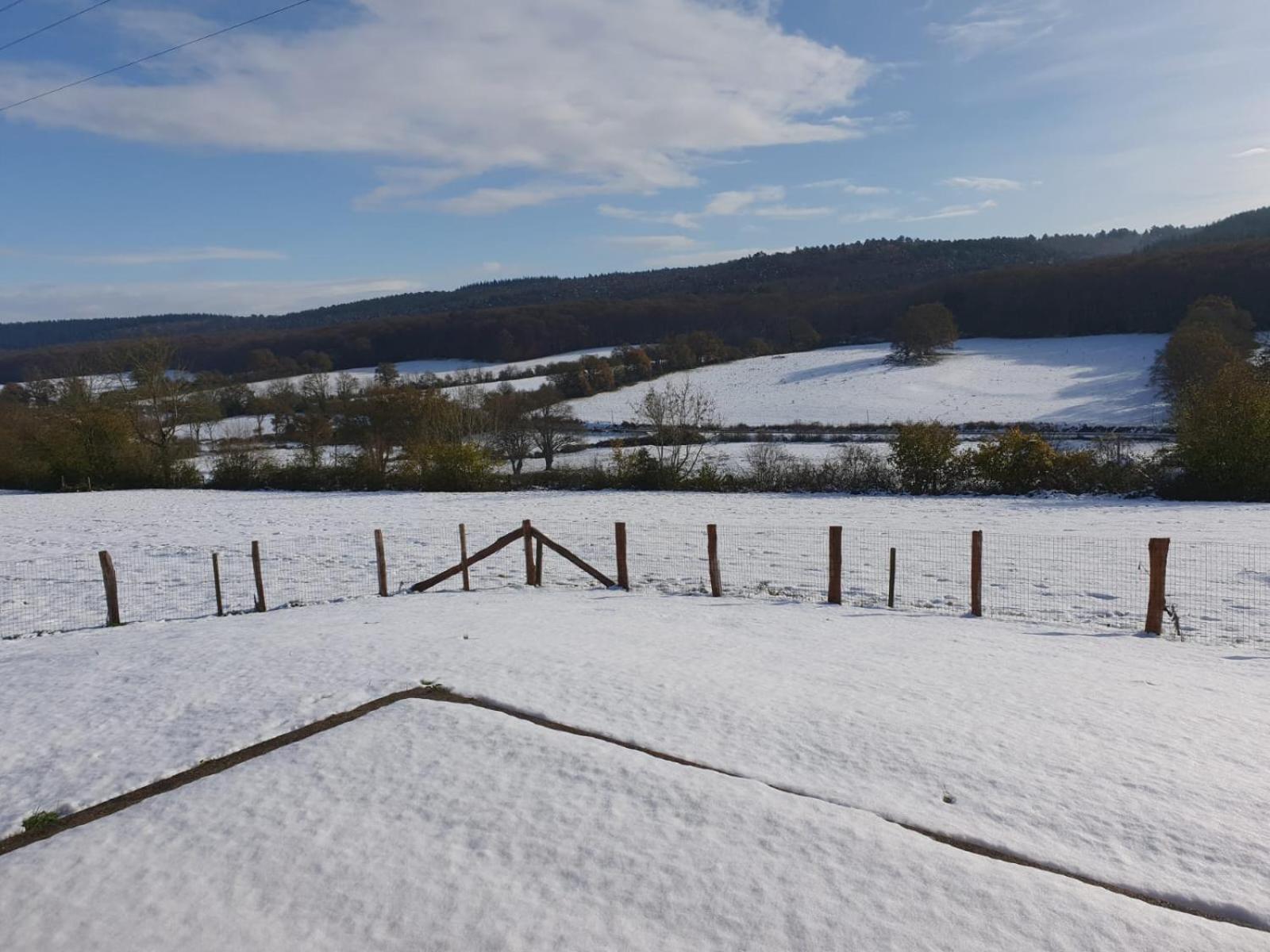 Gite Avec Vue Panoramique, Ideal Pour Un Weekend ! Mont-Saint-Jean  Экстерьер фото